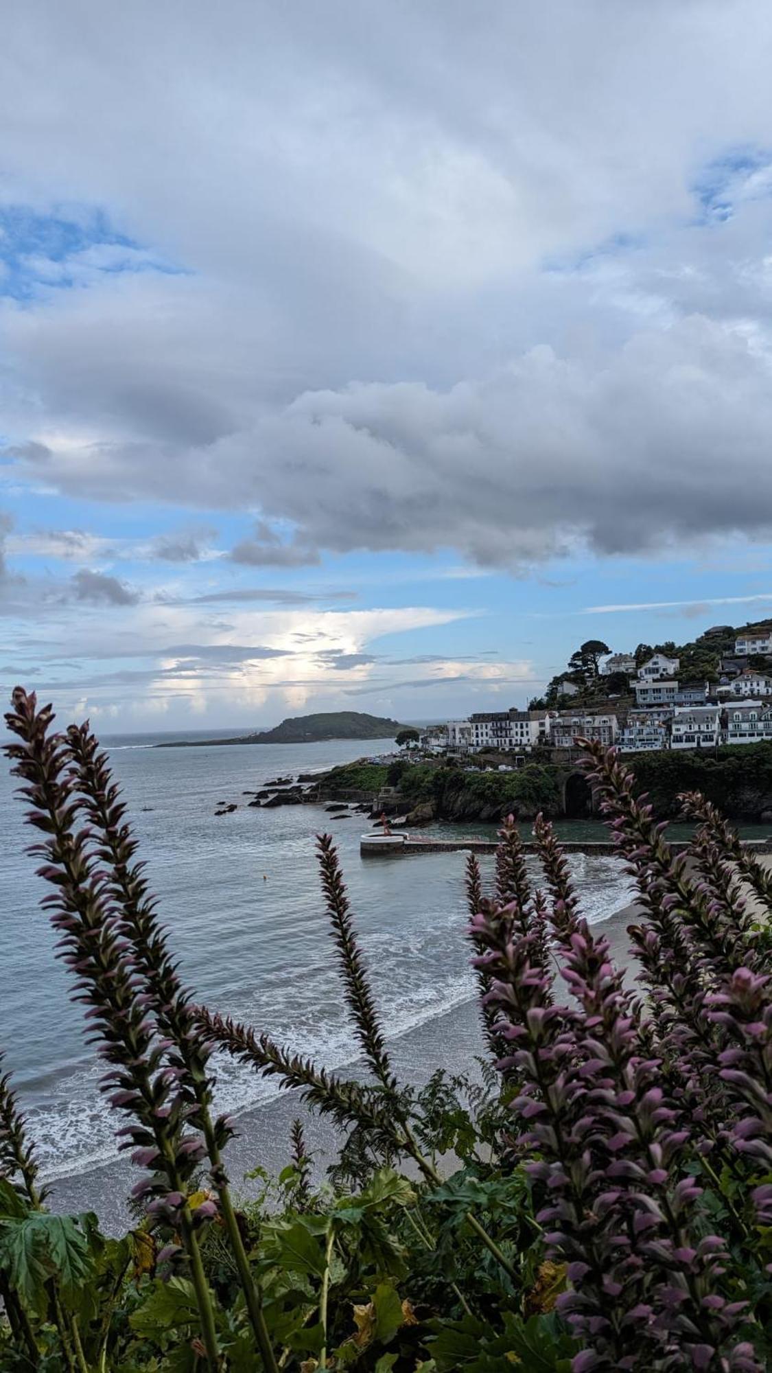 The Hillocks, Looe - Two Bedroom House With Fabulous Views Of Looe Town And Harbour Zewnętrze zdjęcie