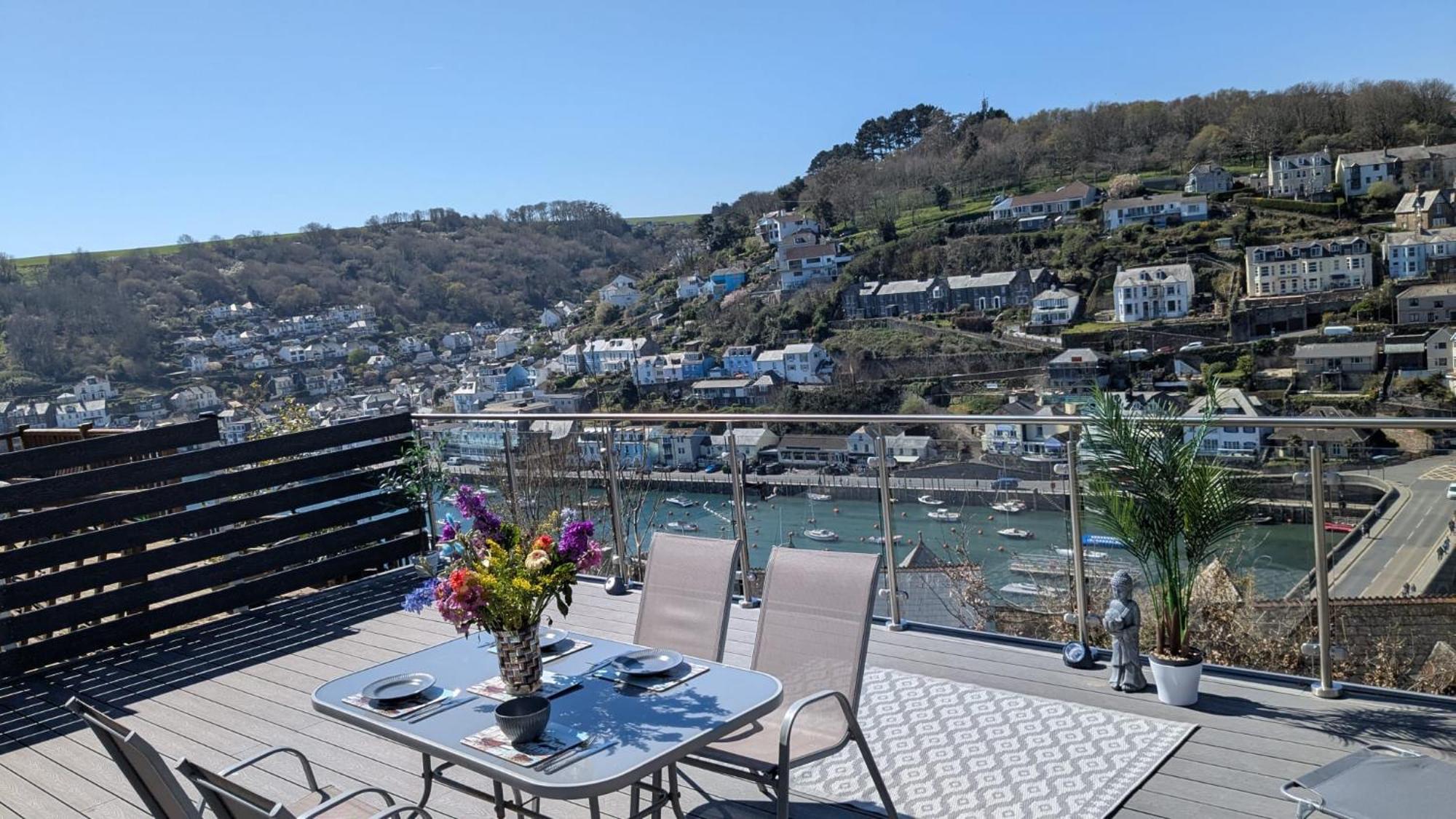 The Hillocks, Looe - Two Bedroom House With Fabulous Views Of Looe Town And Harbour Zewnętrze zdjęcie